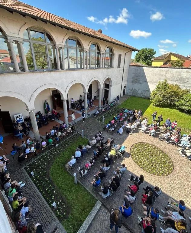 Mostra start